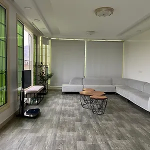 https://traveler-rooms-2.medinahotel.net